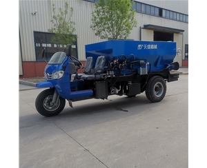 3.5方三輪車撒肥車